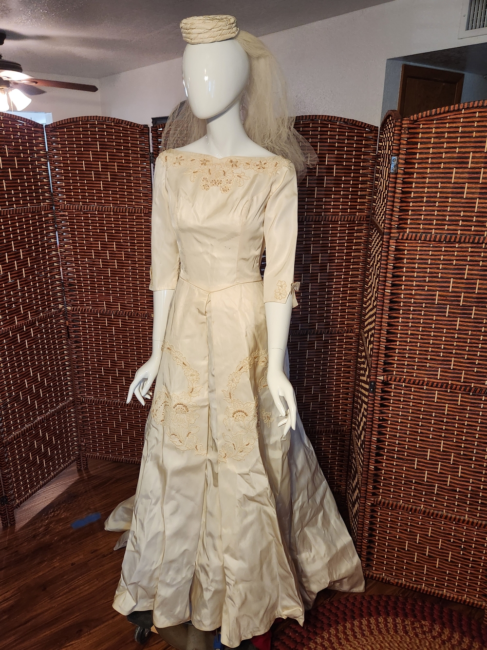 Vintage Cream Embroidered A-Line Wedding Dress